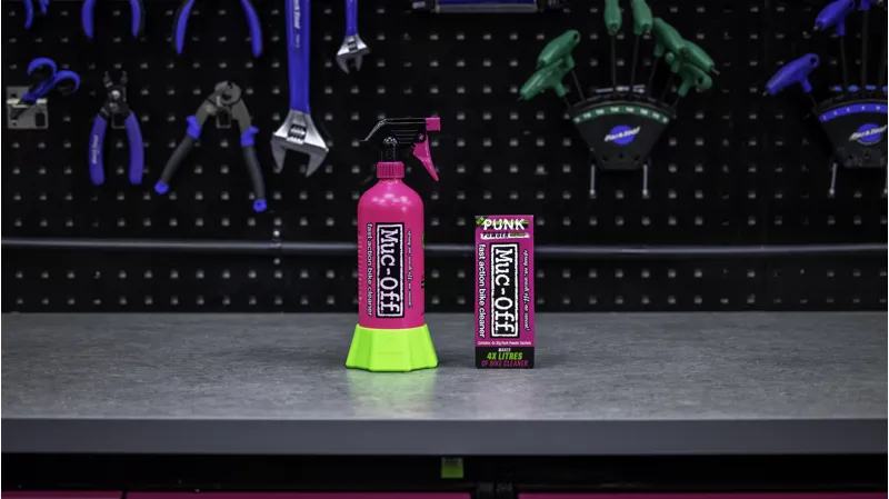Muc-Off Punk Powder Bike Cleaner 4 Pack and Bottle Bundle-1
